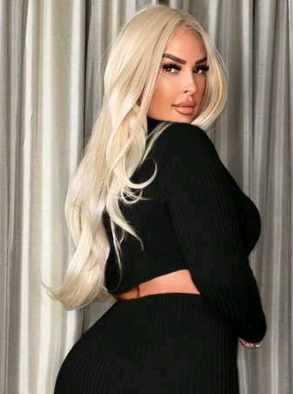 Crop Top Negro - Stretch - Talla XL