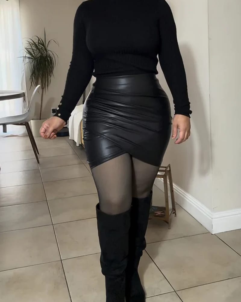 Falda de Cuero Negro - Stretch - Talla L