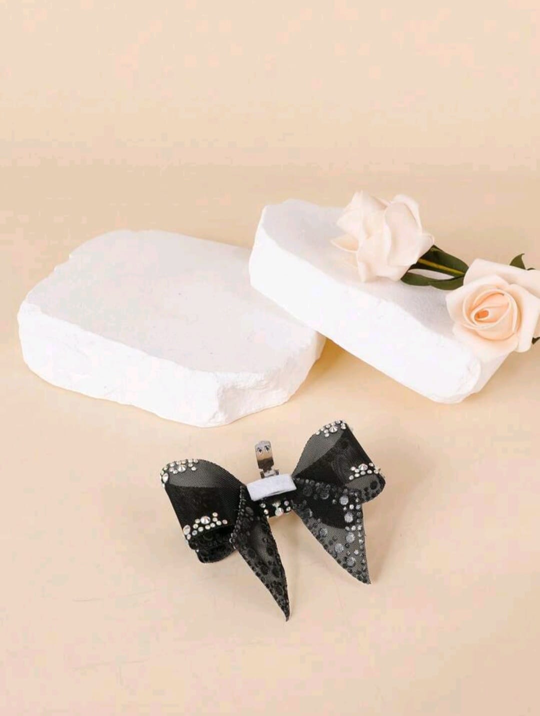 Clip para Zapatos - Chongo Negro con Rhinestones