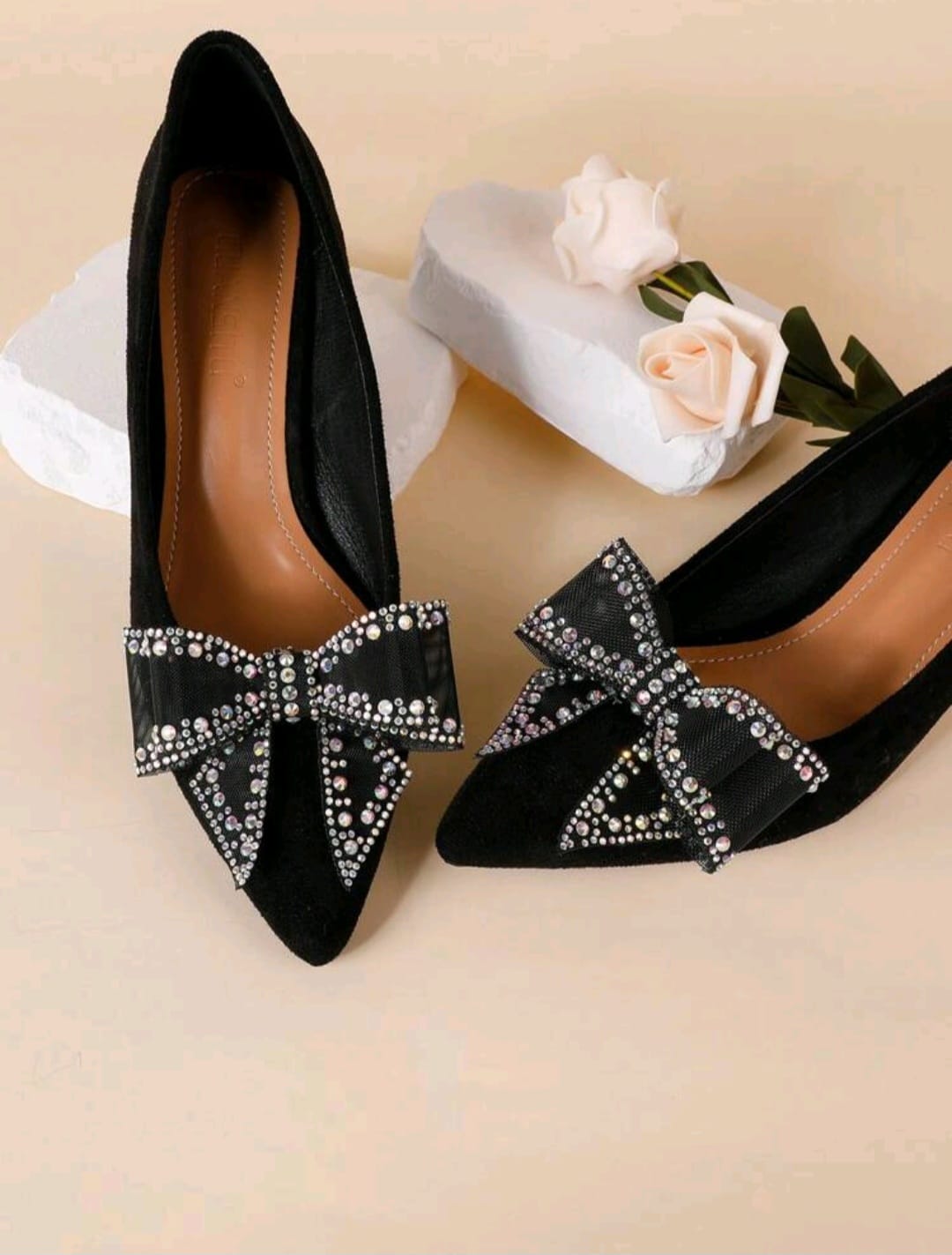 Clip para Zapatos - Chongo Negro con Rhinestones