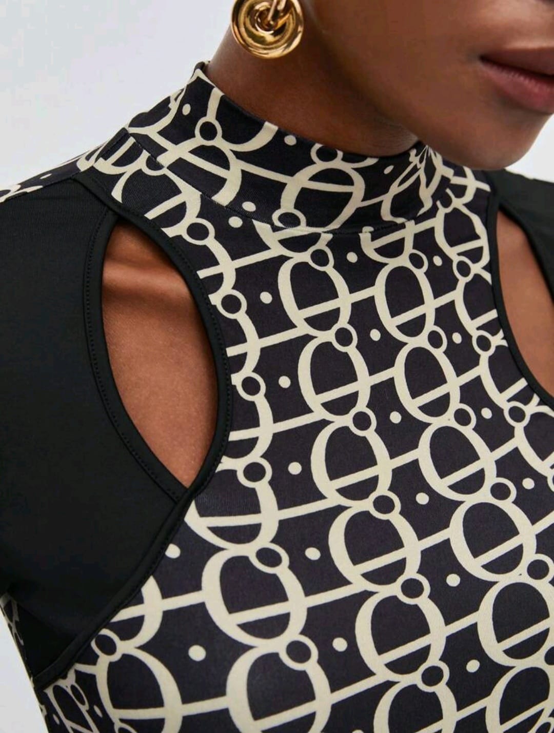 Top Asimmetrico - Stretch - Talla XL
