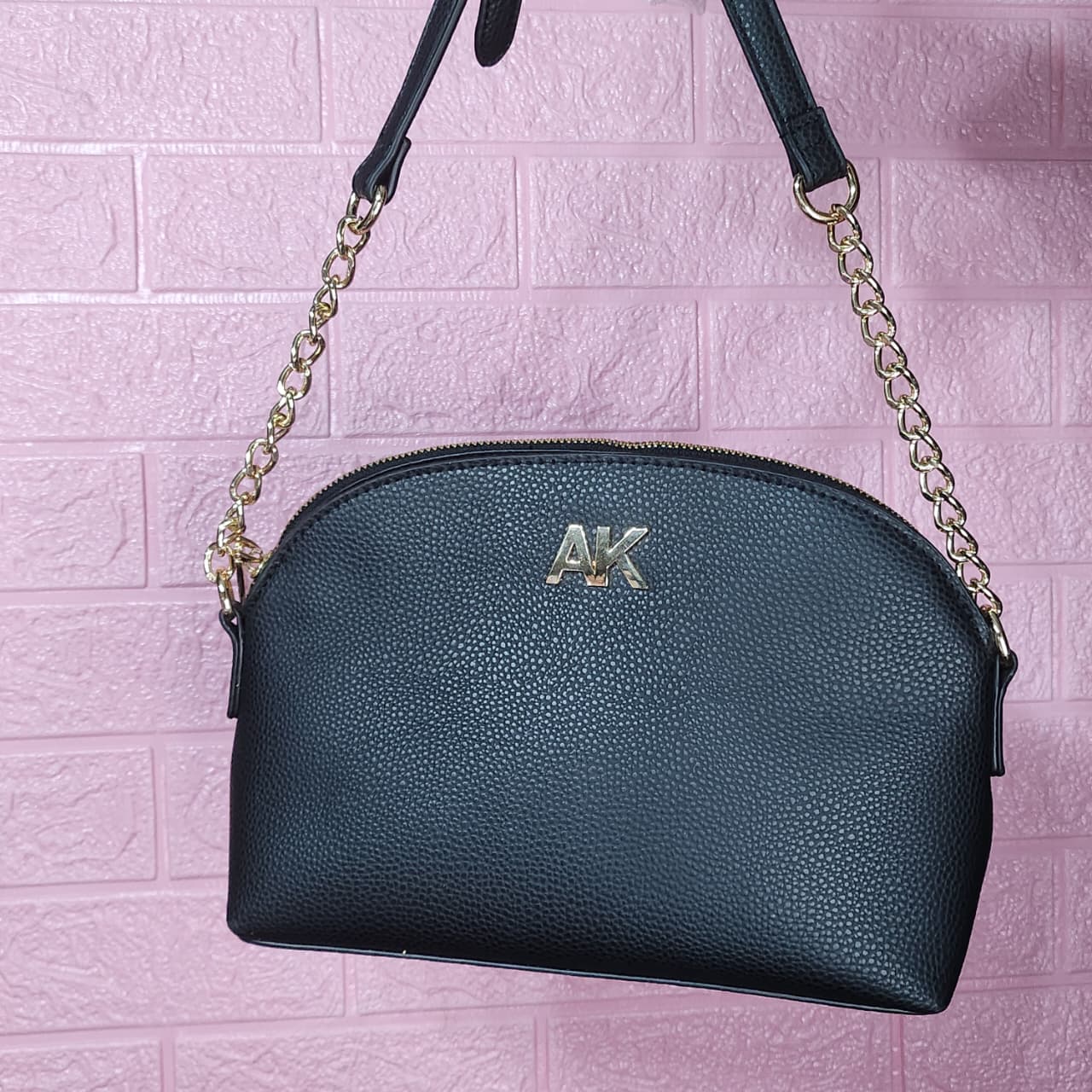 Anne Klein Cartera Color Negro - Bandolera