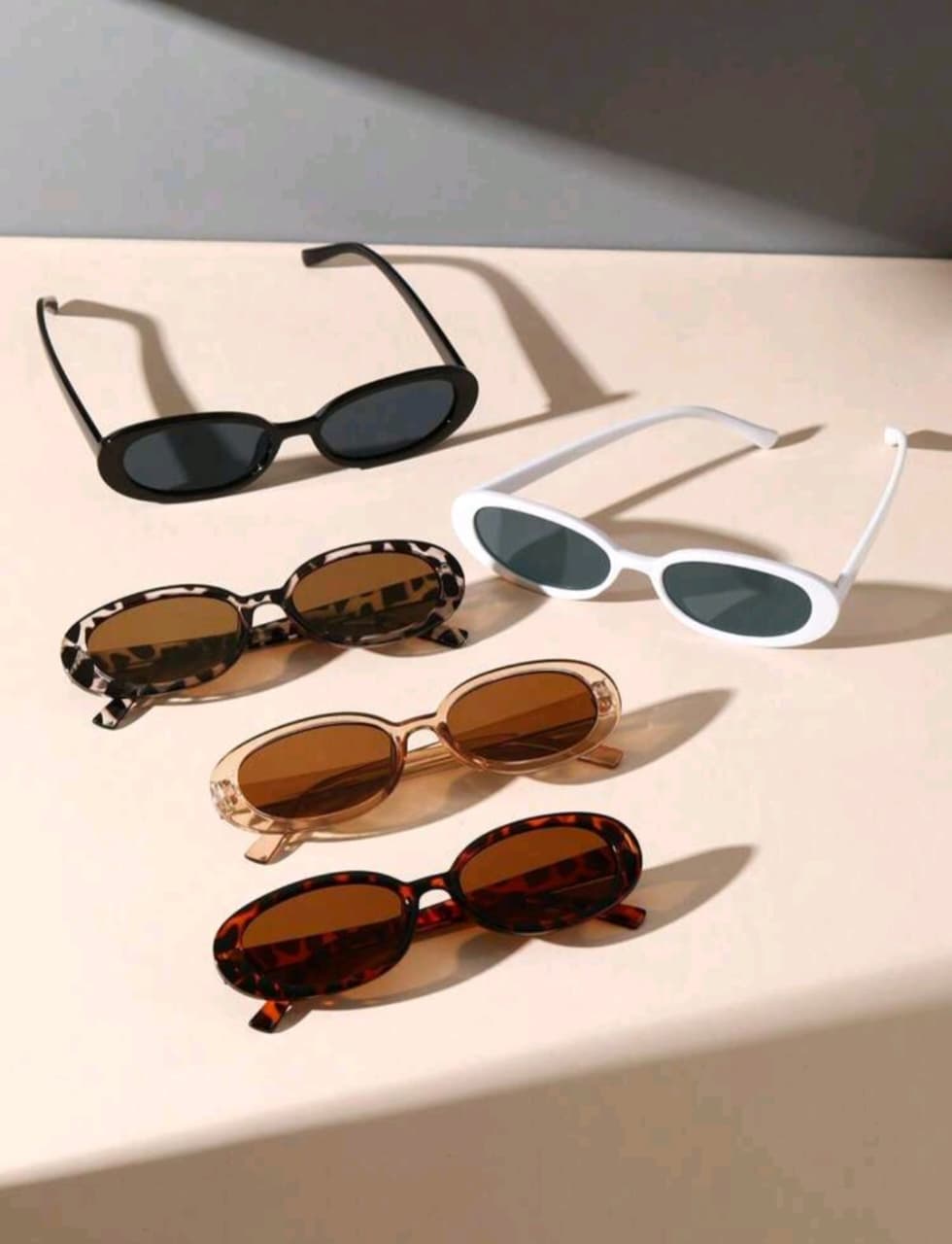 Lentes de Sol Ovalados