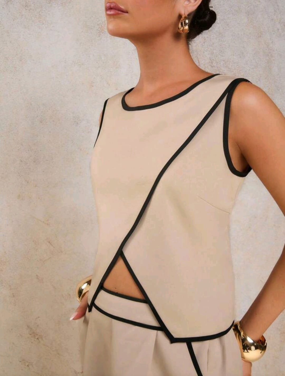 Top Doble Tono Beige / Negro - No Stretch -  Talla XL
