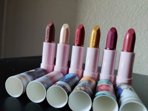 SEPHORA Frosted Kisses Lipstick FULL SIZE - Lips Matte y Metalicos
