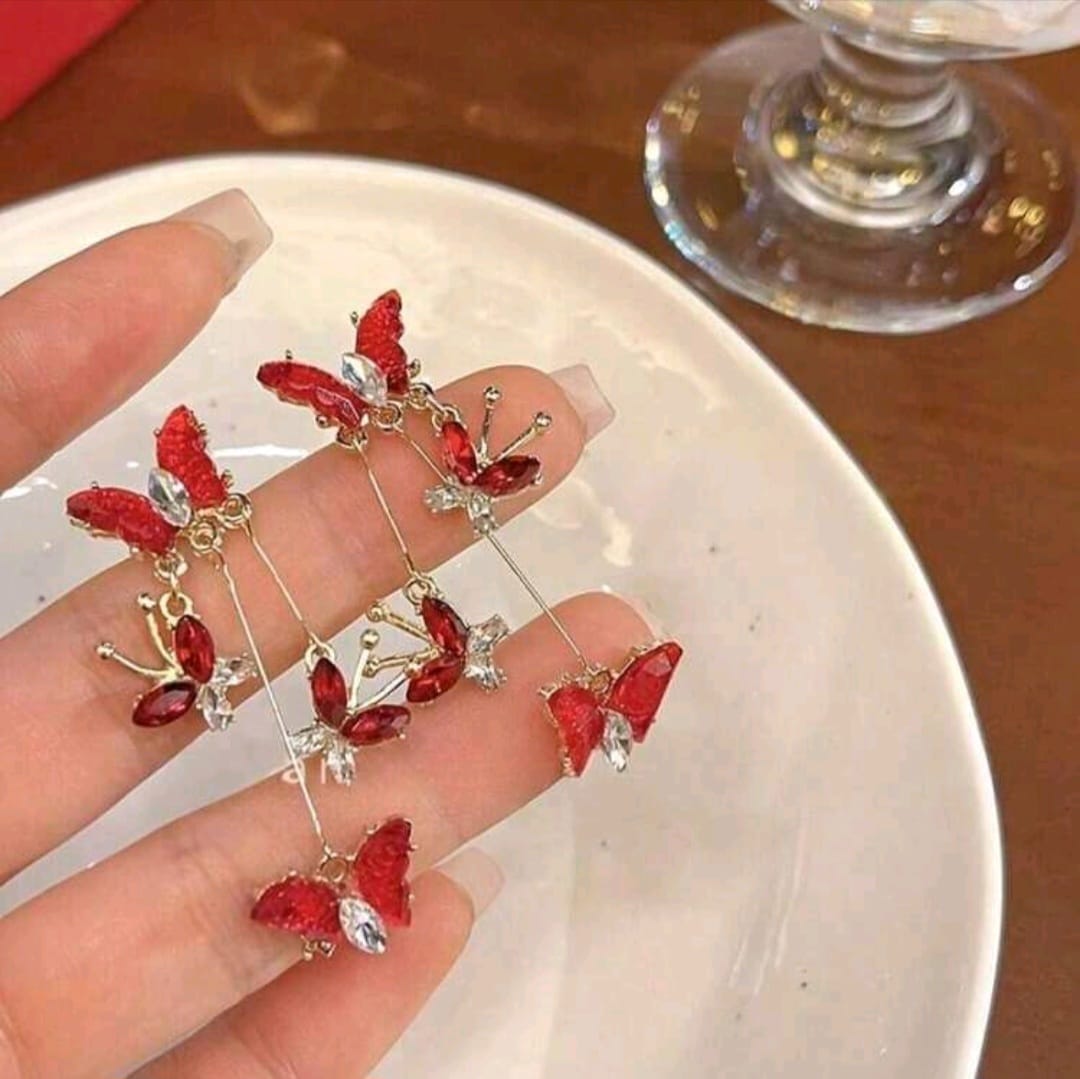 Aretes Dorados Mariposa Rojos