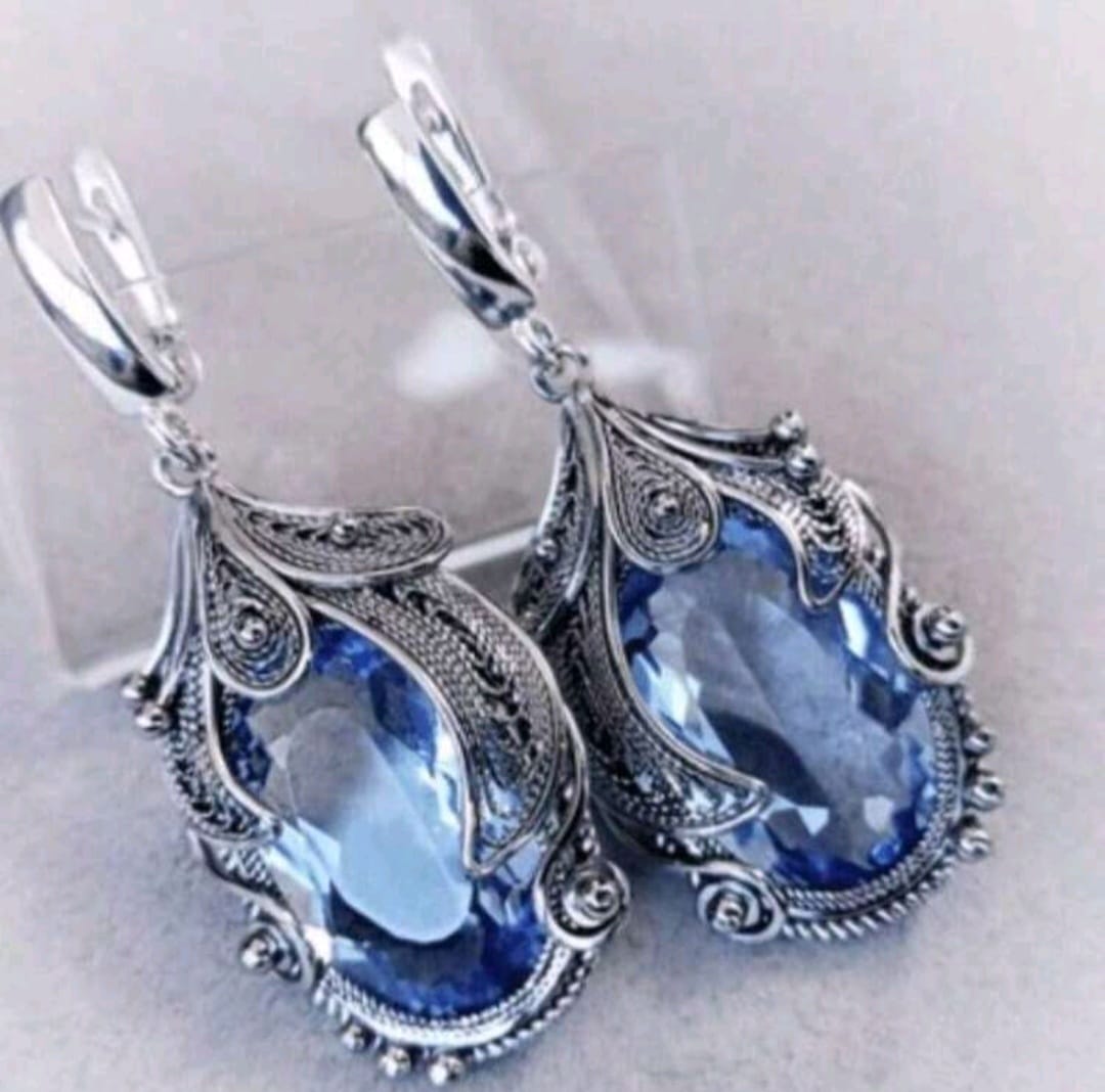 Aretes Plateados Vintage Azul