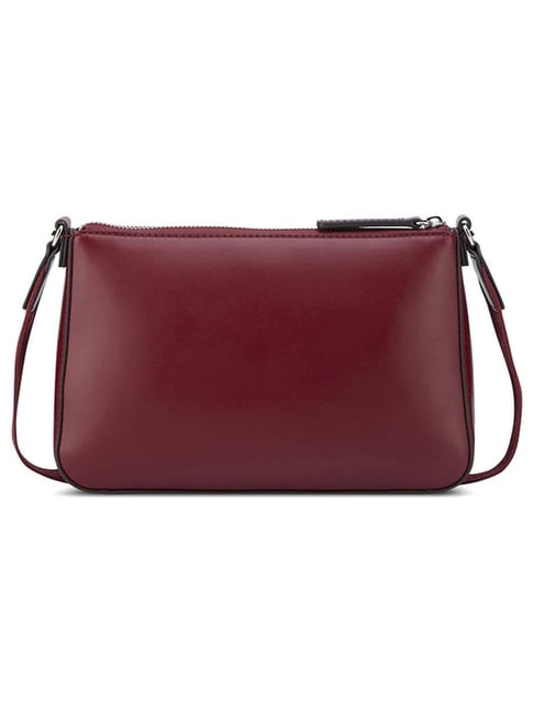 GUESS Bolso Rojo Vino Borgoña