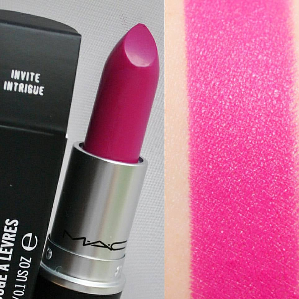 MAC Matte Lipstick INVITE INTRIGUE - FULL SIZE - Liptick Matte Cremoso