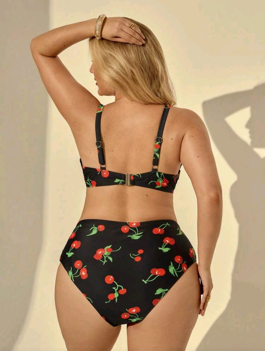 Traje de Baño Negro Cerezas -  Stretch -  Talla XL