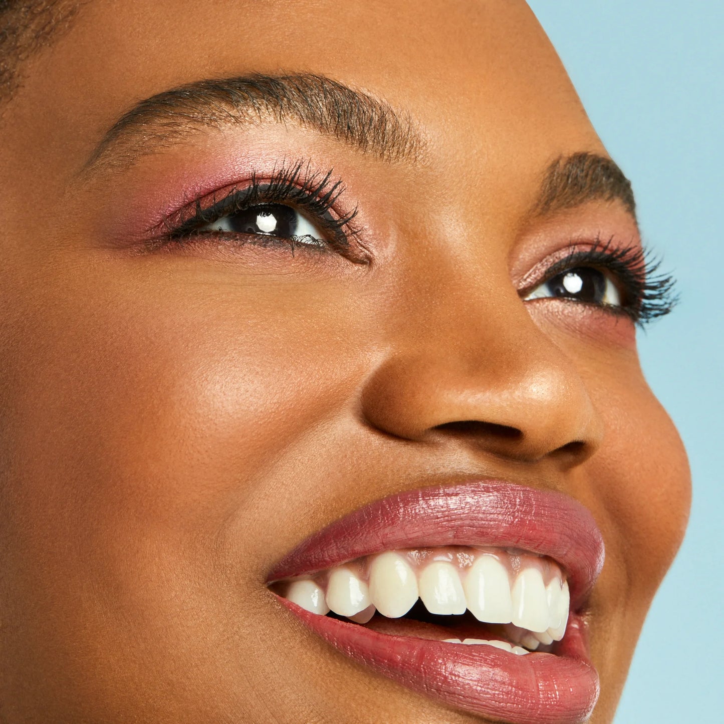 COVERGIRL Super Thick Lash Color Negro No.200 - Mascara Color Negro