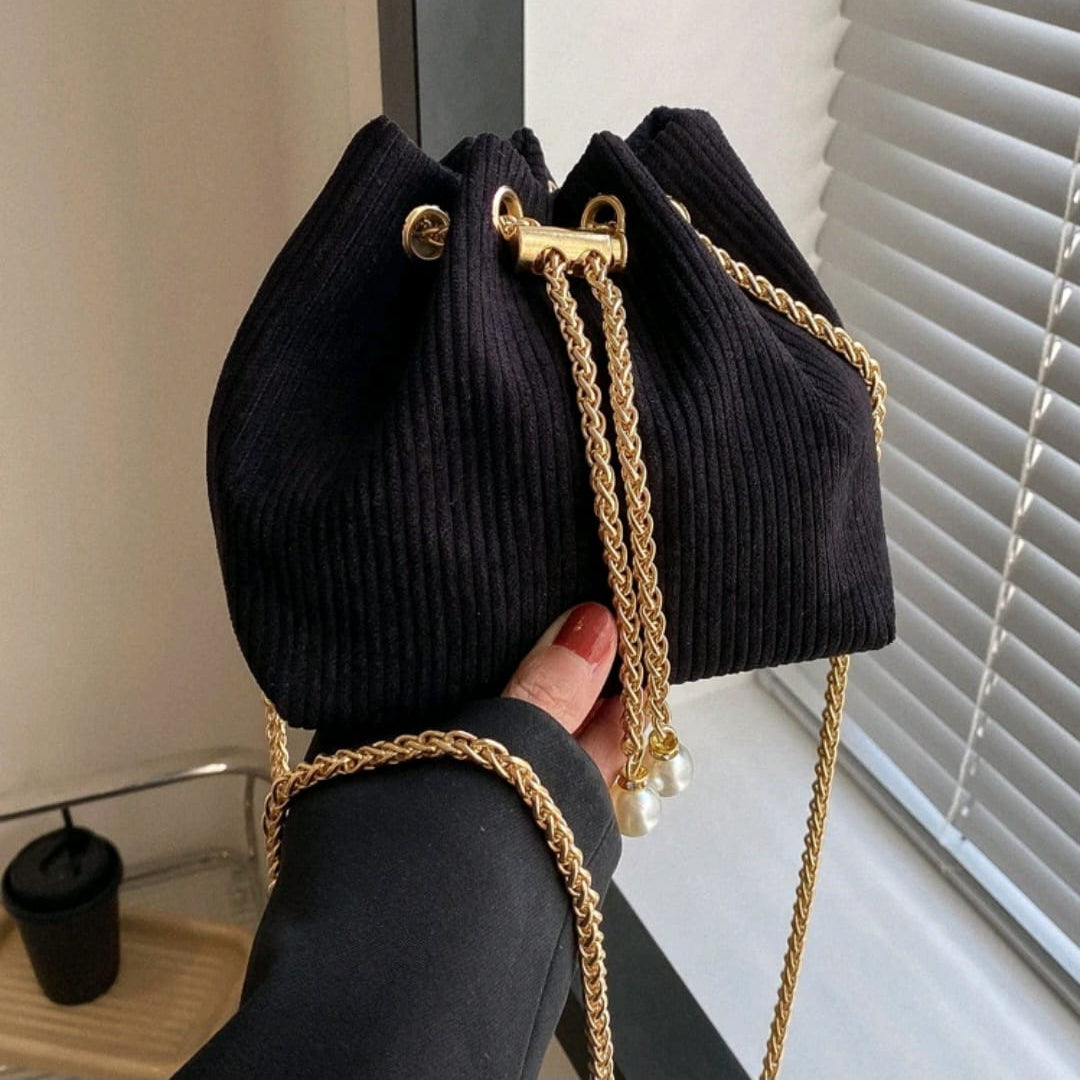 Mini Bolso Aterciopelado Crossbody con Cadena