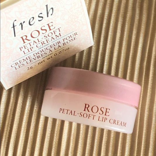 Fresh Rose Petal Soft Lip Cream 4g - Crema para Labios