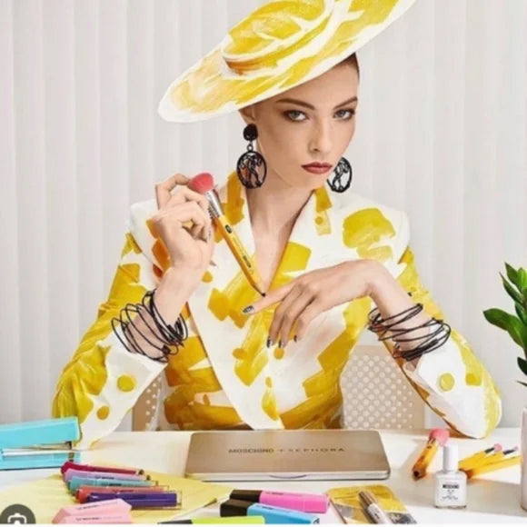 MOSCHINO Sephora Laptop Palette - Sombras para Ojos Edicion Limitada