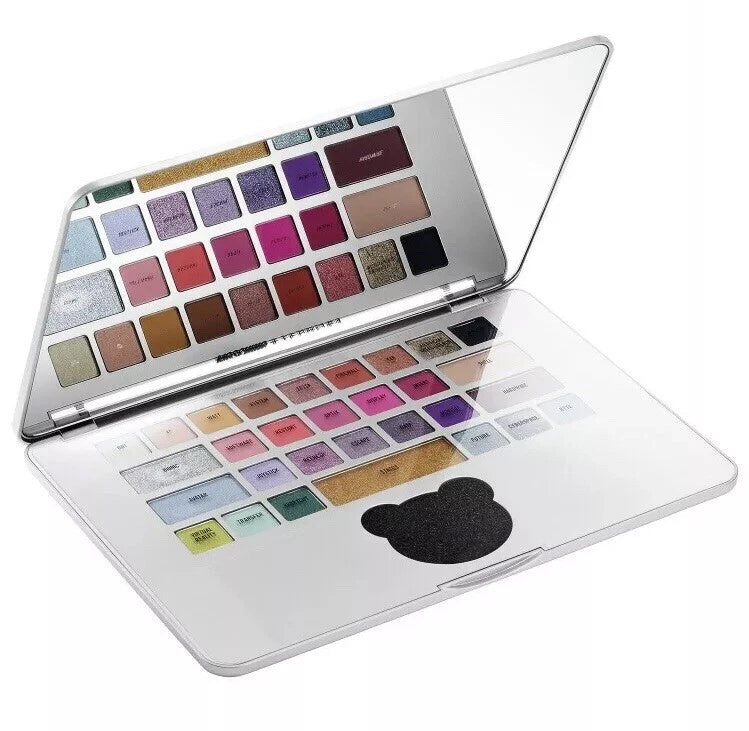 MOSCHINO Sephora Laptop Palette - Sombras para Ojos Edicion Limitada